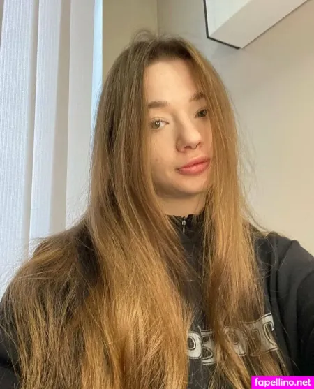 Iam Britney OnlyFans Thumbnail #d0nM0nvGI8