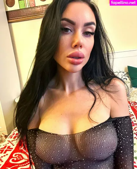 Iamalinax OnlyFans Thumbnail #XuzSjmBiLH