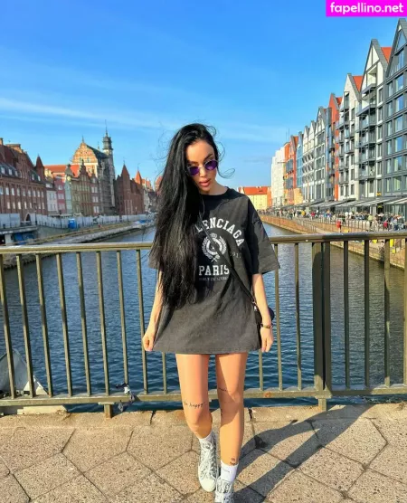 Iamalinax OnlyFans Thumbnail #bLAw0xWTAY