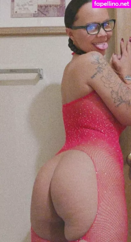 Iamamorarose OnlyFans Thumbnail #ov5lYxO5L3