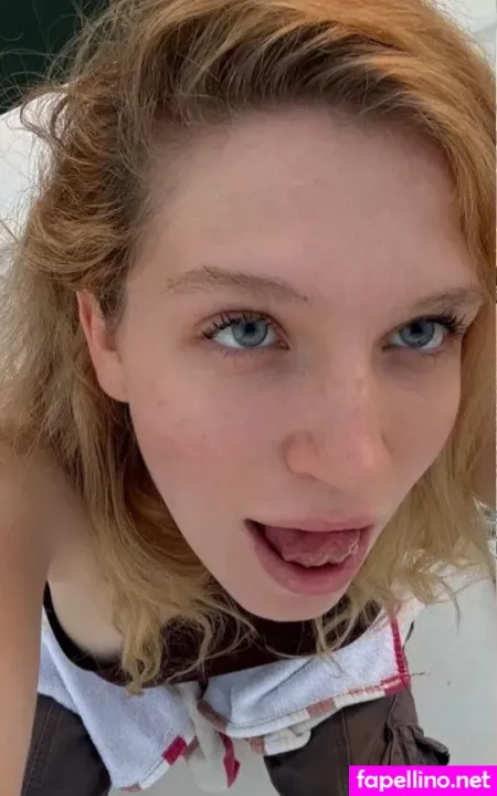 Iamcarlavoicu Main Profile Photo