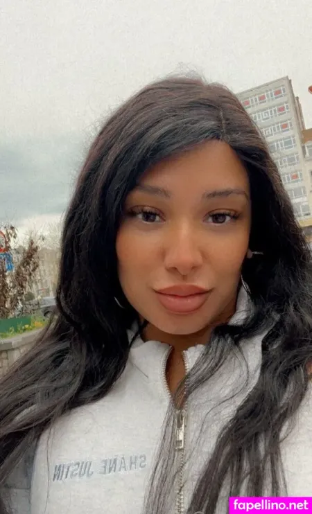 Iamcurvybarbi OnlyFans Thumbnail #Q01UgIXYwT