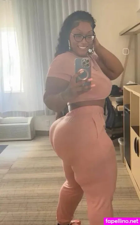 Iameboney35 OnlyFans Thumbnail #X4TEDlyADE
