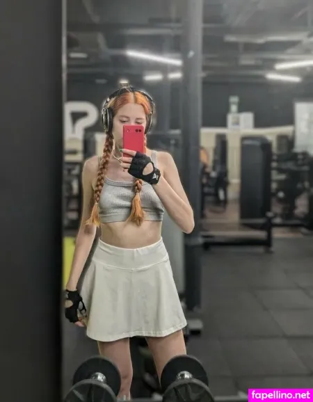 Iamfoxxyred OnlyFans Thumbnail #We7CYRKQQu