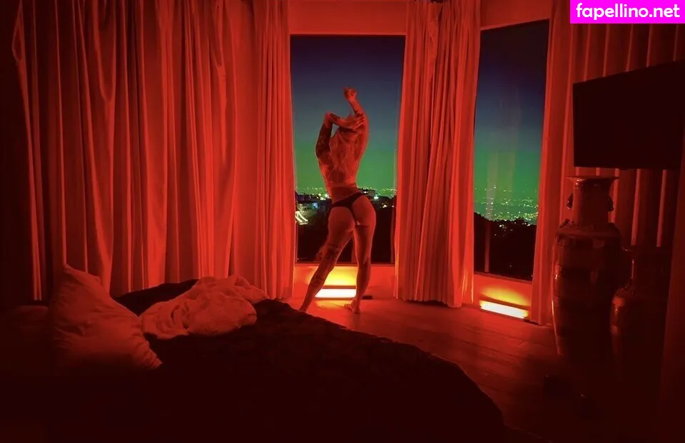 iamheaveniamhell Nude Leaked OnlyFans Photo #8tAWiUOETx