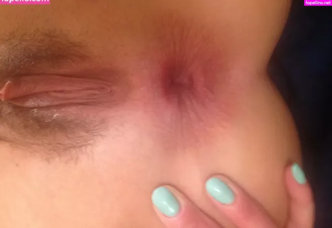 Iamhelenaprice OnlyFans Thumbnail #B18NePxl9J