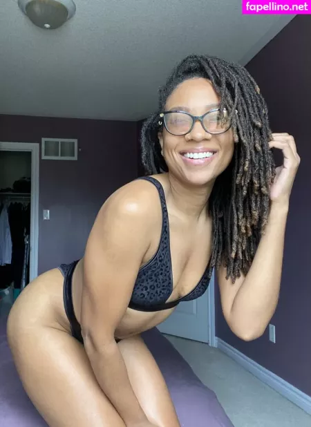 Iamkirakadence OnlyFans Thumbnail #wubBW8sJAv