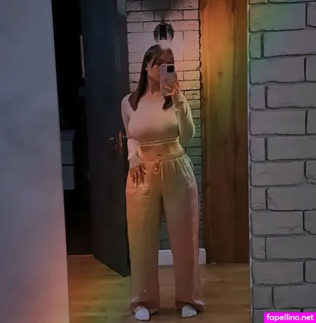 Iamliliri OnlyFans Thumbnail #Mmg8ZXcBNS