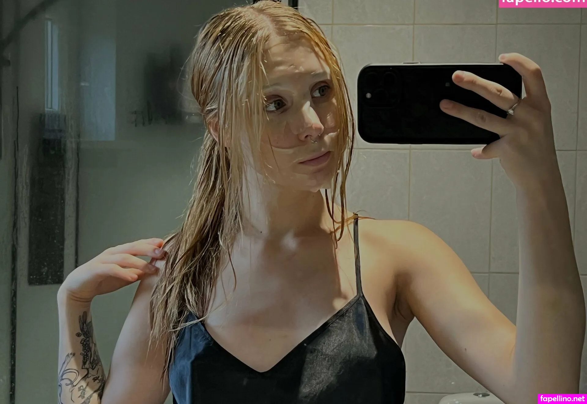 __iamlilyy, iamlilyy Nude Leaked OnlyFans Photo #5l3idRESqx