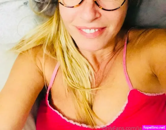 Iamlucrezia OnlyFans Thumbnail #IvTTGyHbPL