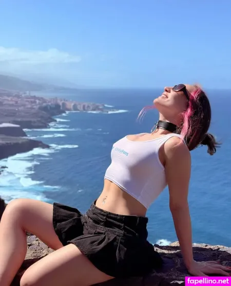 Iamlunahale OnlyFans Thumbnail #fo6ZwmxDyq