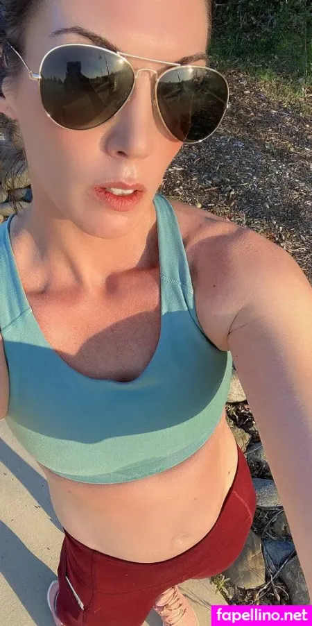 Iamnotyoursub OnlyFans Thumbnail #FmU4bhsxQ2