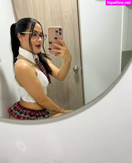 Iamqueenjaii OnlyFans Thumbnail #4VAH90cg8N