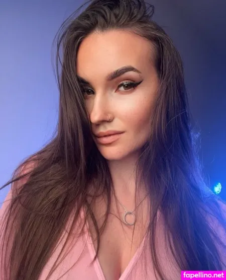 Iamrileygrey OnlyFans Thumbnail #9JBhTAiF04