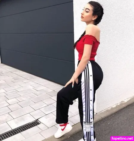 Iamrufeida OnlyFans Thumbnail #iZmExuQx9g