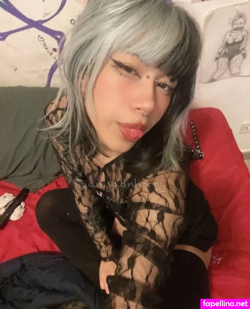 iamsadnhxxny, iamsheadiamond Nude Leaked OnlyFans Photo #aUxX5WsJhf