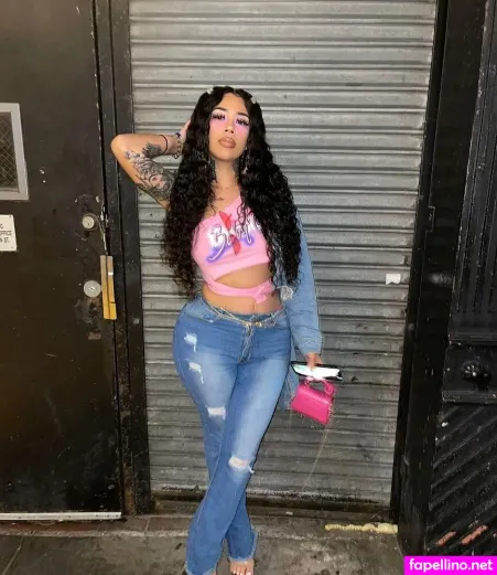 Iamsaramolinaaa OnlyFans Thumbnail #8dYqIwW8qL