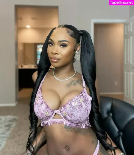 Iamshaybrown OnlyFans Thumbnail #2KAZ12uOv9