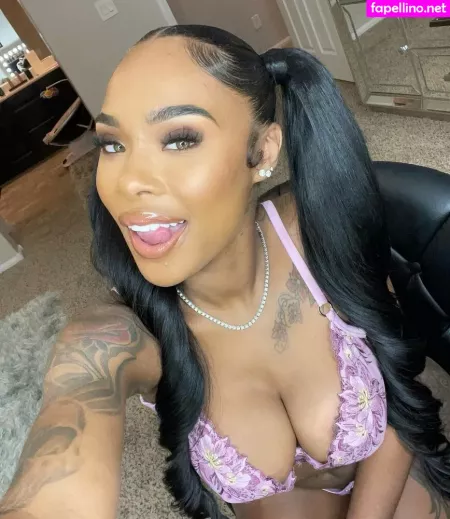 Iamshaybrown OnlyFans Thumbnail #ykfUE3Pcy2