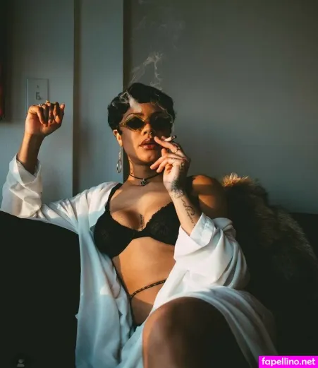 Iamsunnie OnlyFans Thumbnail #I2n1kCFCUn