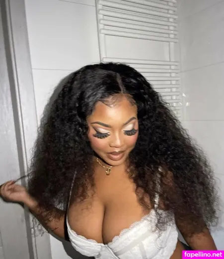 Iamtawanaa OnlyFans Thumbnail #Exmm7TCbVK