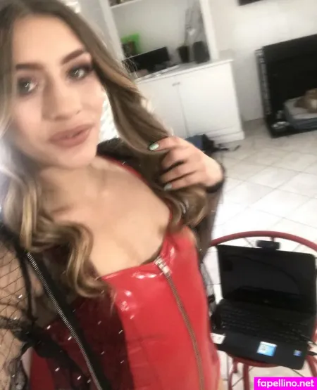Iamtherebellynn OnlyFans Thumbnail #XiDpO6zbST