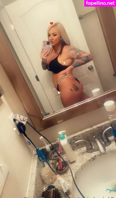 Iamurdaddysfavorite OnlyFans Thumbnail #i1R2N27ZGk
