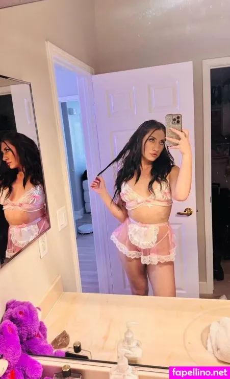 Iamwhitneyoc OnlyFans Thumbnail #AkI1hzfM5m