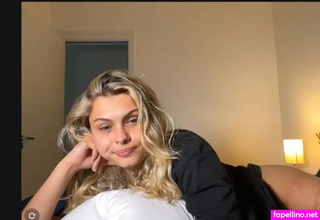 Iane Deville Main Profile Photo