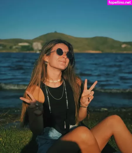 Iara Castagno OnlyFans Thumbnail #gDKxNnifeL