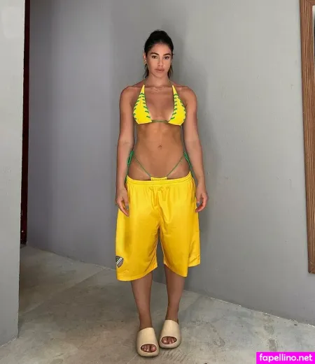 Iara Guimaraes OnlyFans Thumbnail #7TGbAEn0UD