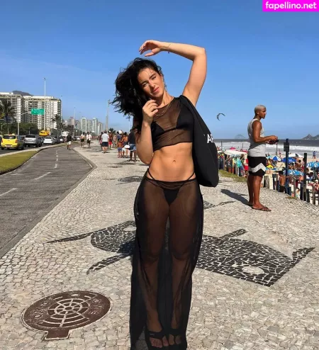 Iara Guimaraes OnlyFans Thumbnail #yi8EmRbIM5