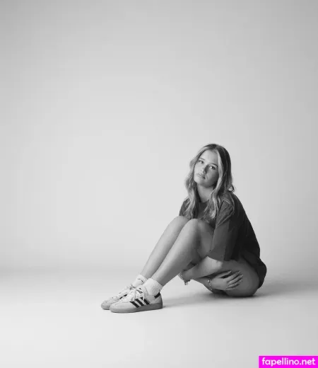 Iben Haastrup OnlyFans Thumbnail #9FrnZcvXEM