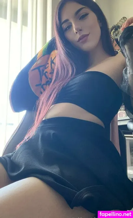 Ibethegrimmx OnlyFans Thumbnail #F1ar2GpKIf