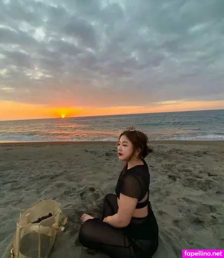 Ice Coffee Mainit OnlyFans Thumbnail #z3Bqp8rsmT