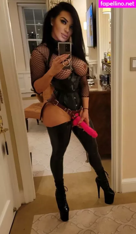Ice Queen Co OnlyFans Thumbnail #On8TTFzJ0z