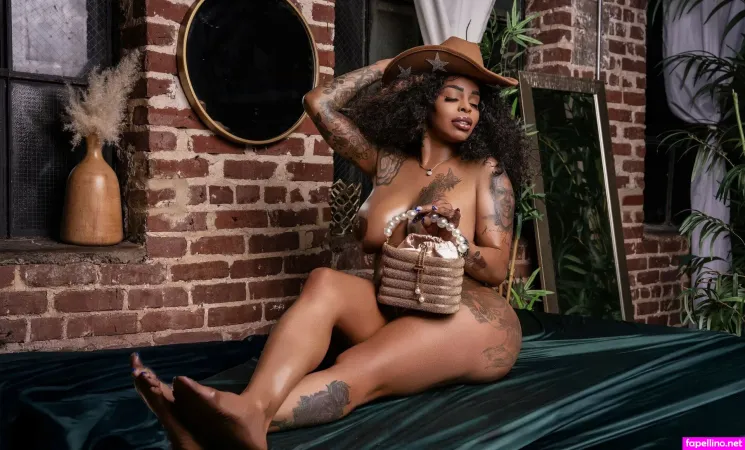 Iceexclusive1 OnlyFans Thumbnail #Oy3urP2cBn