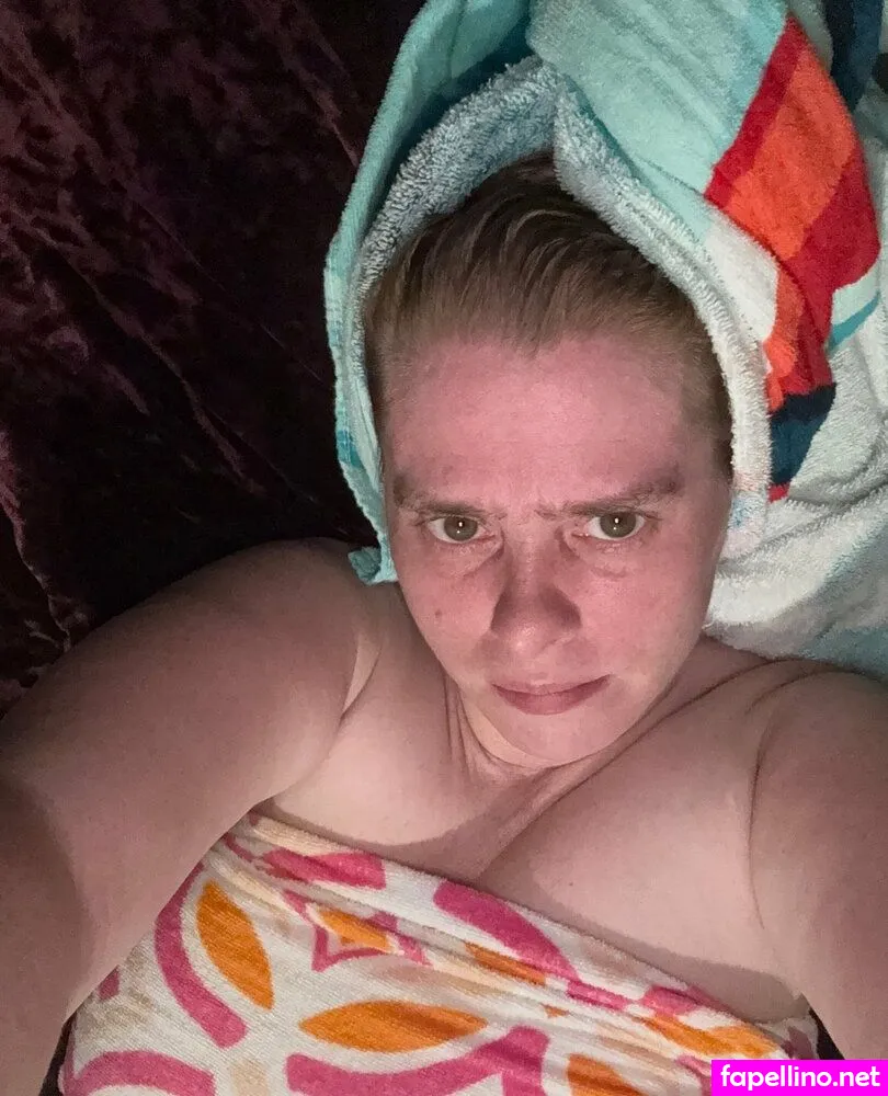 icequeen6235, the_icequeenvibes Nude Leaked OnlyFans Photo #klkK89hPtv