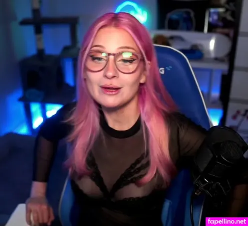 Icetokki 1 OnlyFans Thumbnail #YhhS6aUS8r