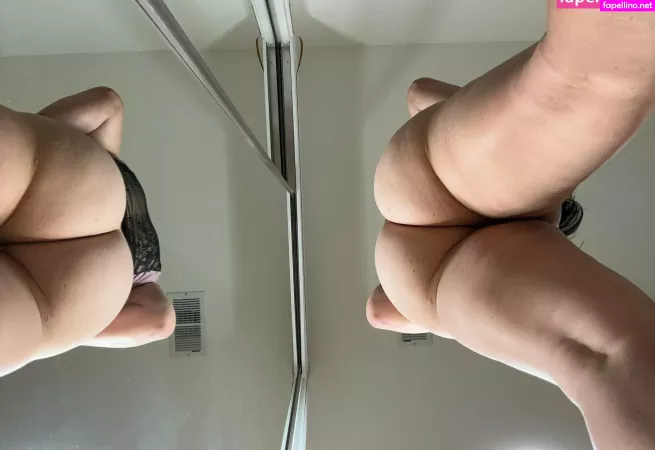 Icygrljustice 1 OnlyFans Thumbnail #0NEH8bb4Nb