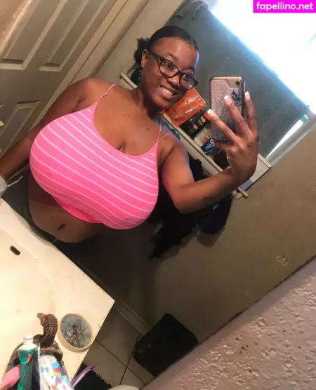 Idreamofebony OnlyFans Thumbnail #Gjj5Jq5qKt
