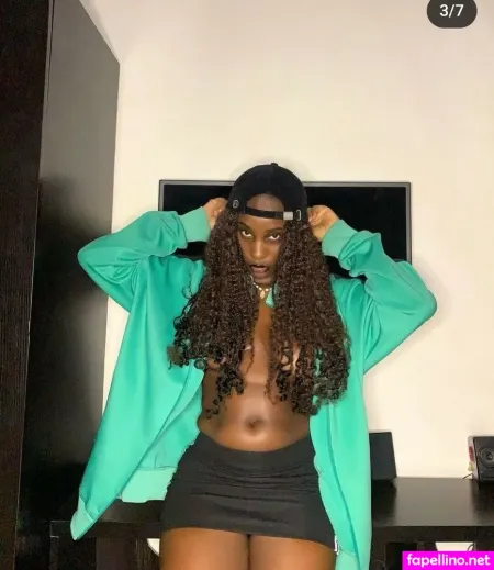 Ifunanya OnlyFans Thumbnail #41TpMdX6NE