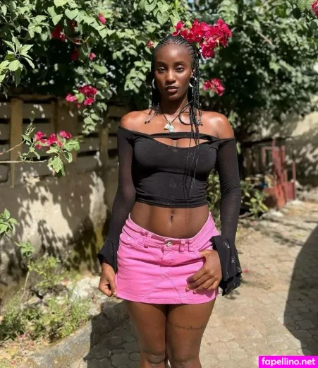 Ifunanya Main Profile Photo