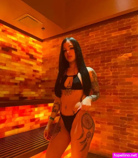 Ig Xosarah Xosarahg OnlyFans Thumbnail #7S77xcywdy