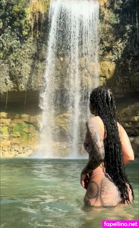 Ig Xosarah Xosarahg OnlyFans Thumbnail #BVinqv0M1H