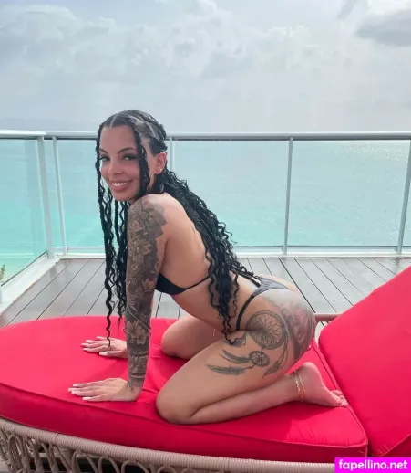 Ig Xosarah Xosarahg OnlyFans Thumbnail #kiGoQZ46AB
