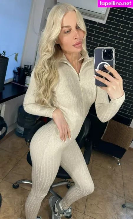 Iggy Goddes OnlyFans Thumbnail #tXh7hHoNjx
