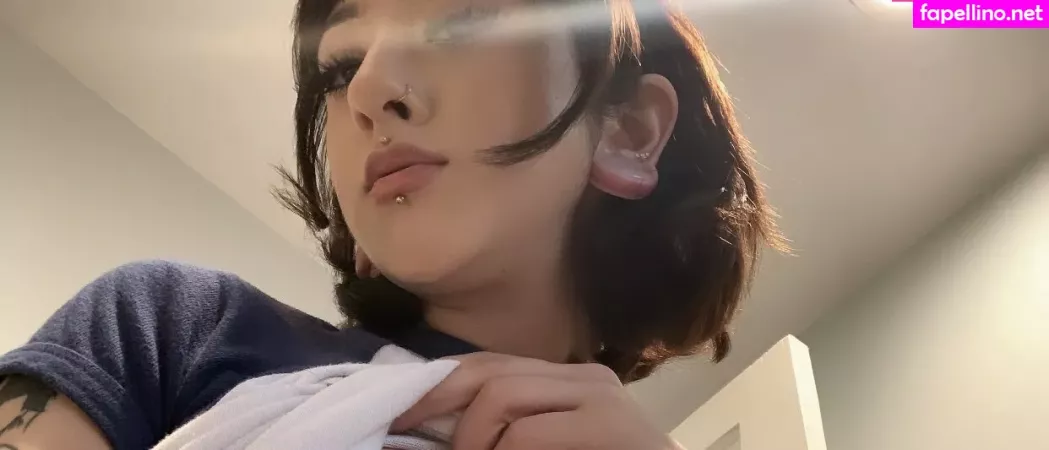 Ihatebackshots OnlyFans Thumbnail #1M6eSft3bM