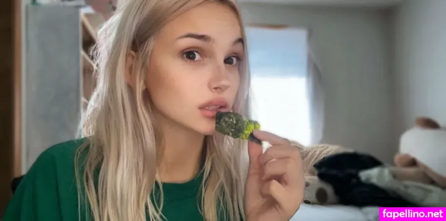 Iheartmooree OnlyFans Thumbnail #UPSQWpdygx