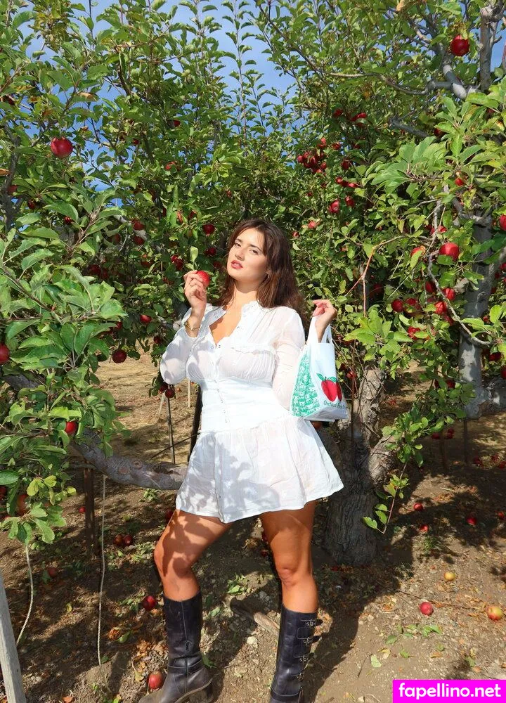 iheartsarita, sarahcurr Nude Leaked OnlyFans Photo #2uyBqagscq
